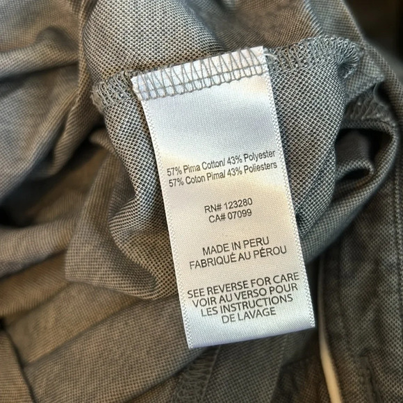 Travis Mathew men’s gray short sleeve polo shirt size small - Picture 8 of 8